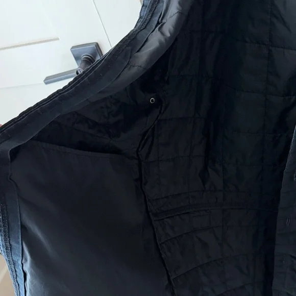 Nike Men's Black Quilted Shirt Jacket - Picture 7 of 9
